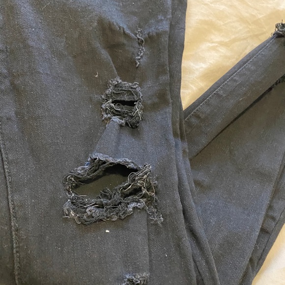 Abercrombie Simone High Rise Distressed Jean - Picture 3 of 16